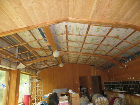 Plafond sans lambris (presque)