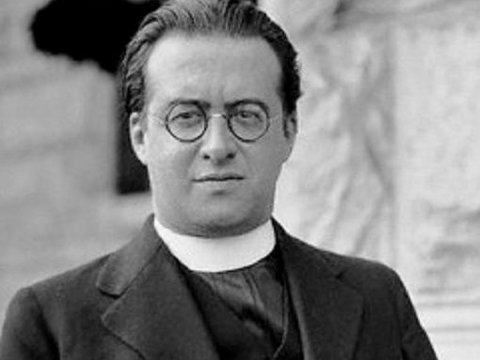 Georges Lemaître